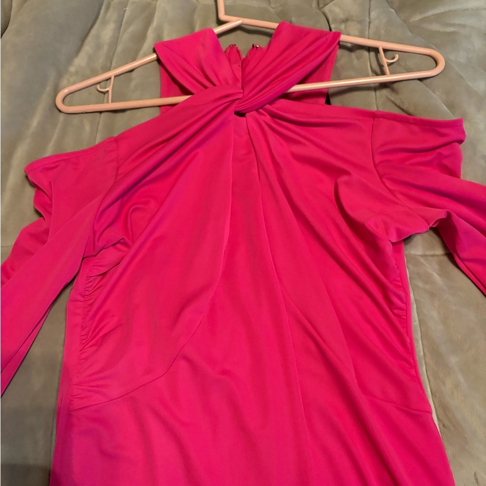 Off Shoulder, Long Sleeved, Thin Material - image 1